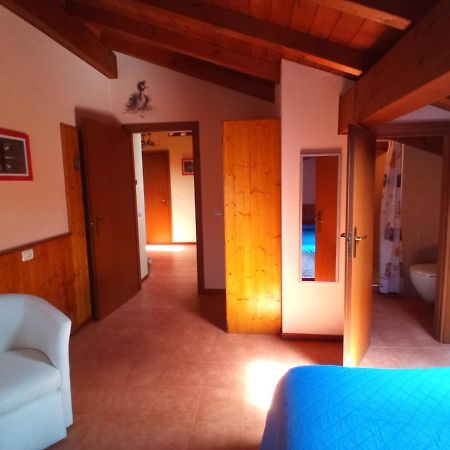 Guest House Il Nido Dello Svasso -Foresteria Lombarda- โซริโค ภายนอก รูปภาพ